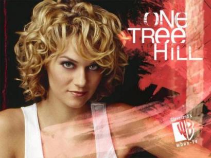 Hilarie burton